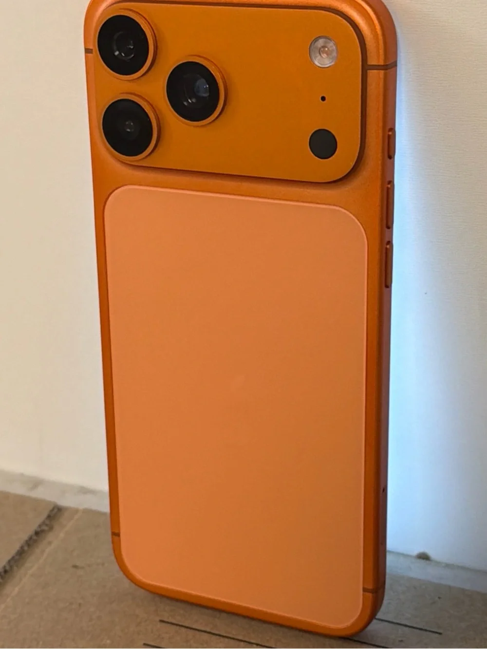 Smartphone Case & Backplate in Orange high quality phone 1TB
